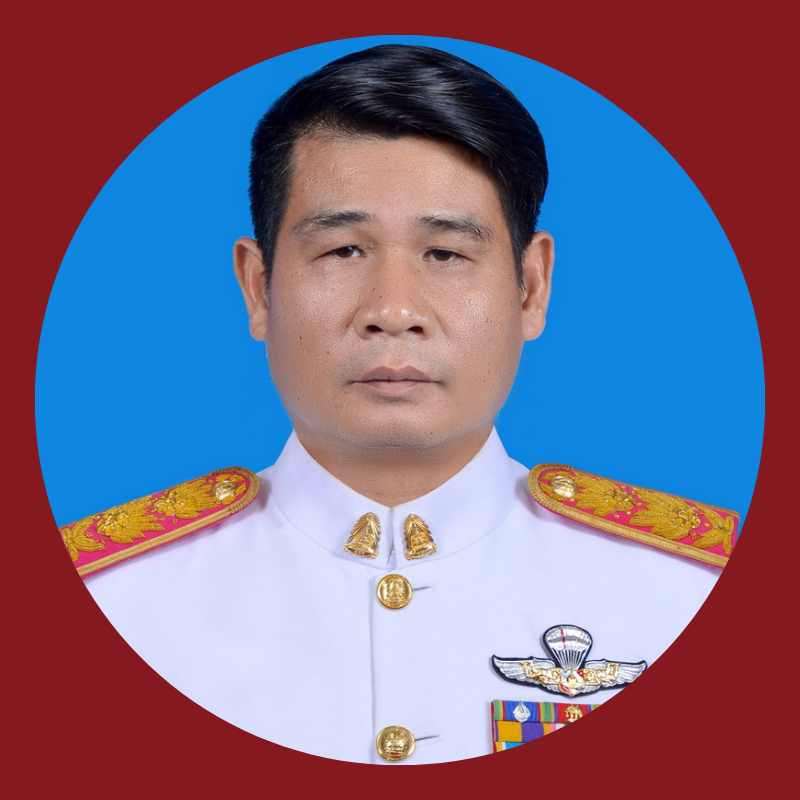นายธีรชาติ รูปศิริ